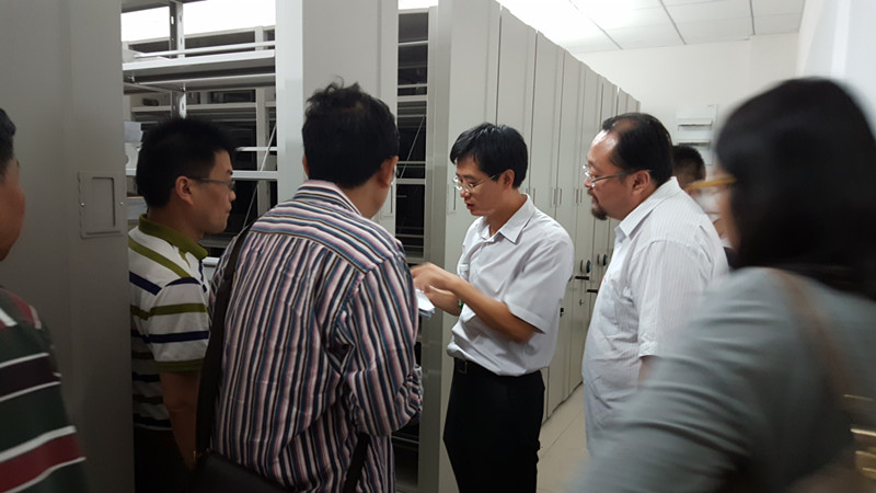2016-9-18-常熟理工51吃瓜副校长张根华一行来51吃瓜调研 (2)_副本.jpg